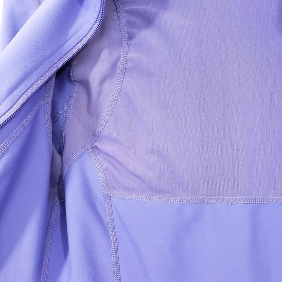 Zella Zippered fleecy jacket with mesh shoulder details - Picture 15 of 15